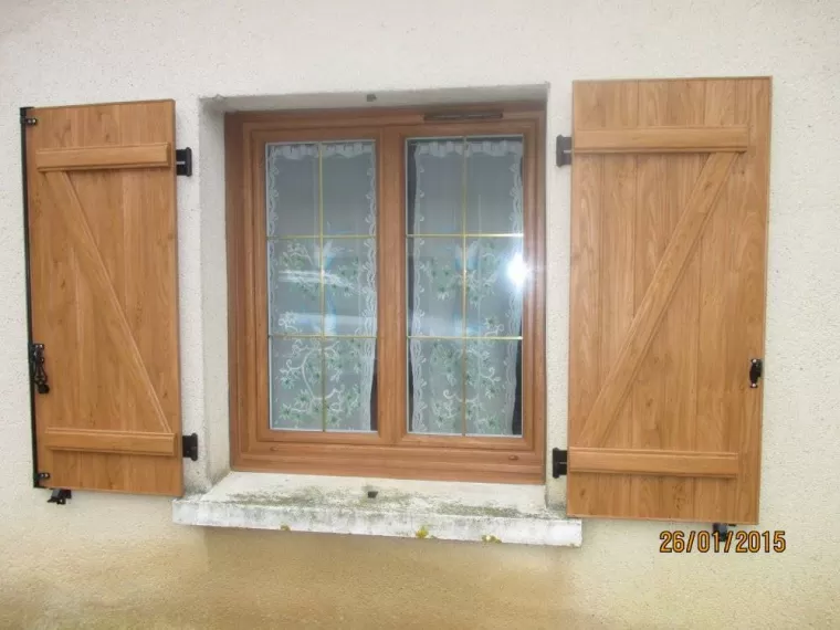 Pose de menuiseries PVC ou aluminium ou bois sur Château-la-Vallière, Château-du-Loir, RASQUIER VALLIOT
